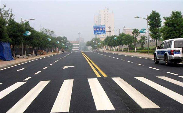 七里河标线涂料在七里河环氧地坪项目中的选择与应用